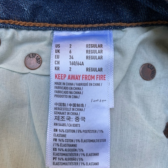 AE Vintage High Rise Slim Ripped & Cuffed Jeans - Picture 7 of 9